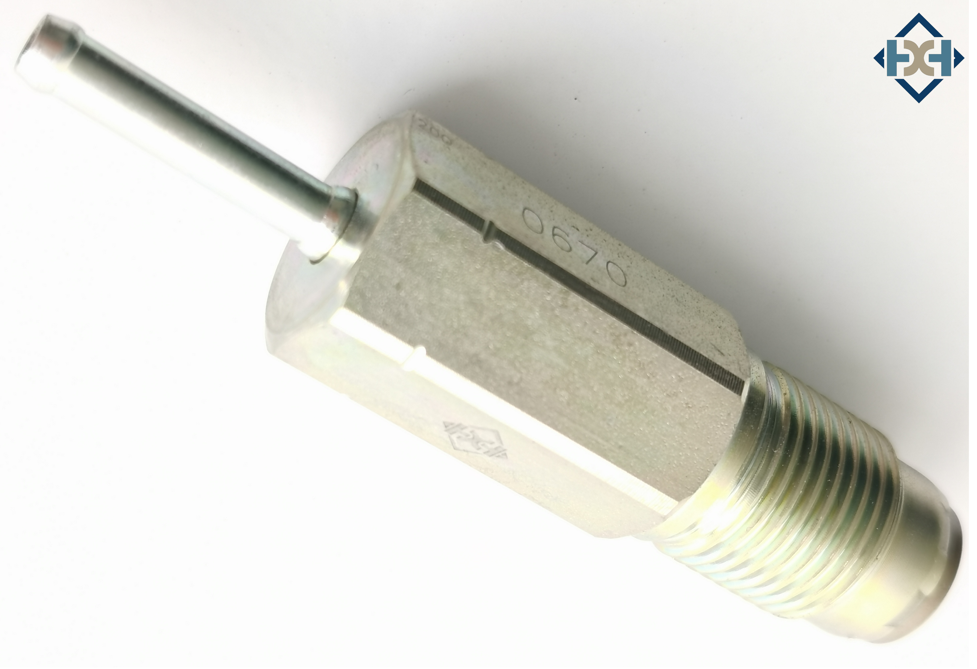 11L51956_PRESSURE_LIMITE_R2AA-13-GC0_MAZDA_3_6