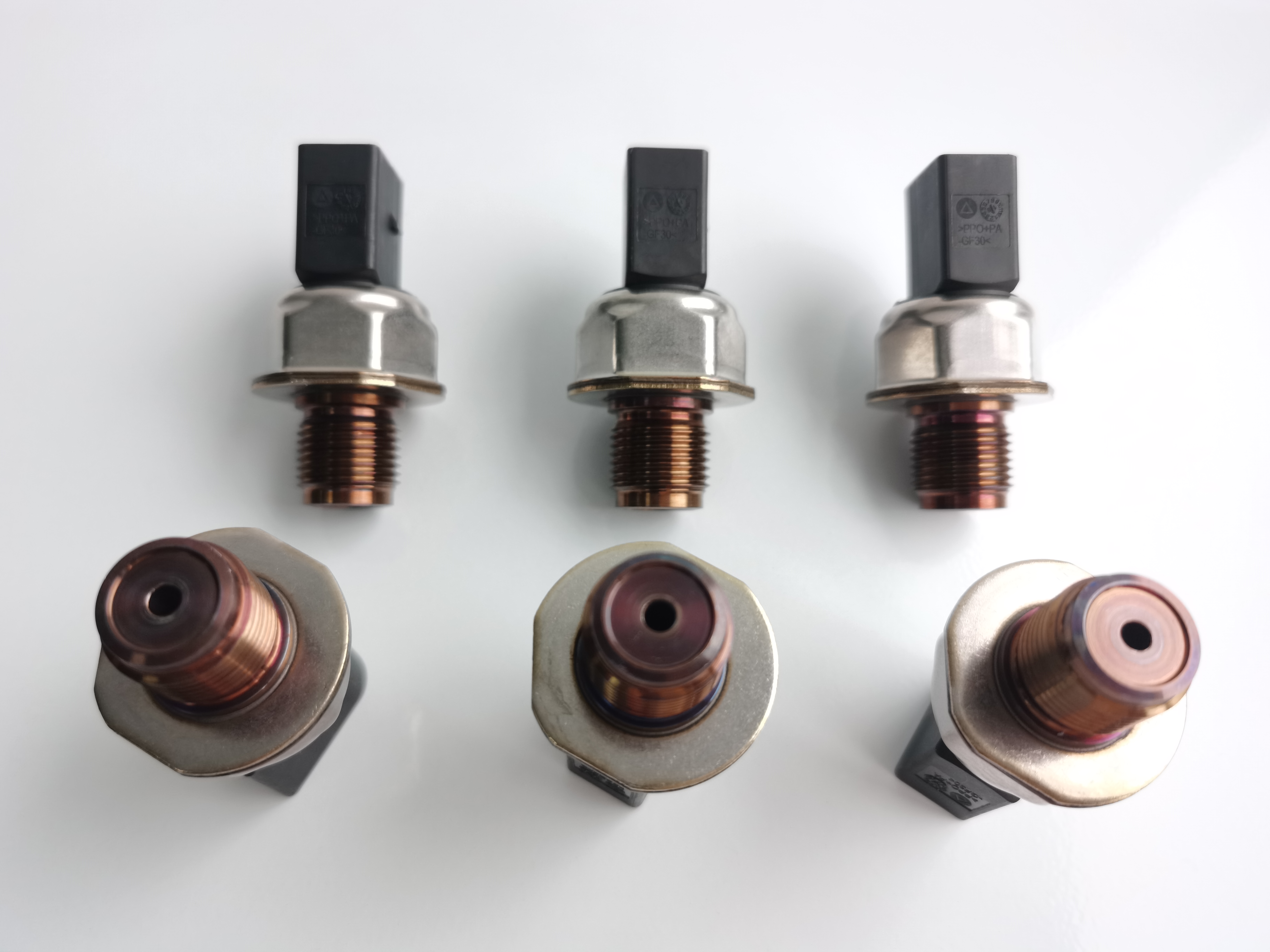 0281002930-Rail_Pressure_Sensor_for_Common_Rail