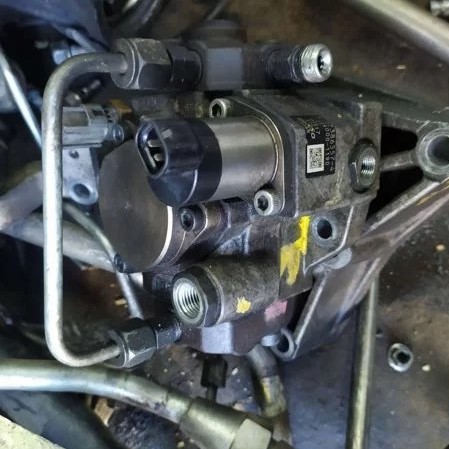 FIGURE-3-ISUZU-SCV-Valve-294200-2750-Fitting-on-8-97386557-4