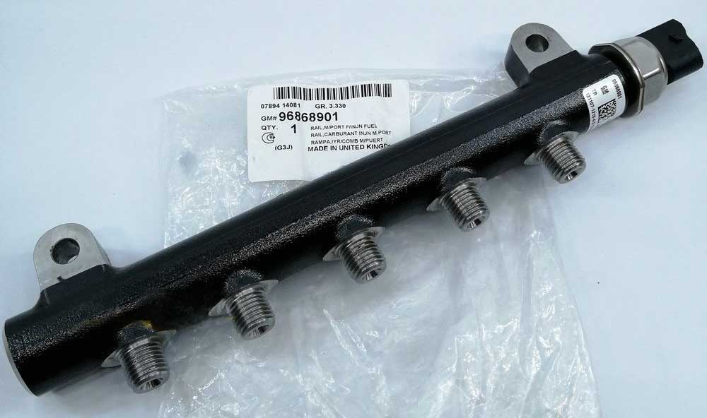 No_pressure_limiter_valve_on_Fuel_common_rail_96868901_with_pressure_sensor_55PP30-01-Henshine_Precision_Machinery